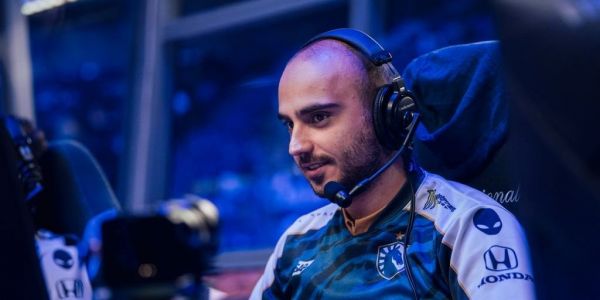 Финал доты. Куро Kuroky Салехи Тахасоми. Karoku. Куроки дота. Куроку дота 2.